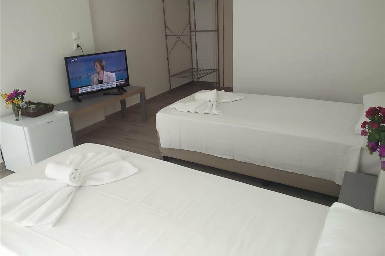 Rhodes City New York Hotel מראה חיצוני תמונה