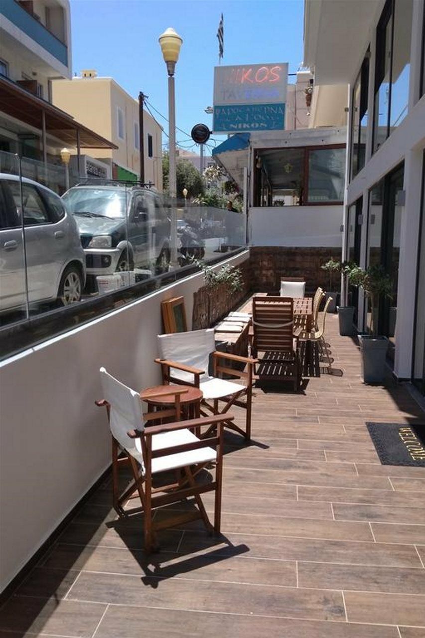 Rhodes City New York Hotel מראה חיצוני תמונה